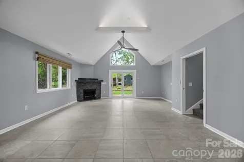 41 Beekeeper Trail Swannanoa NC 28778