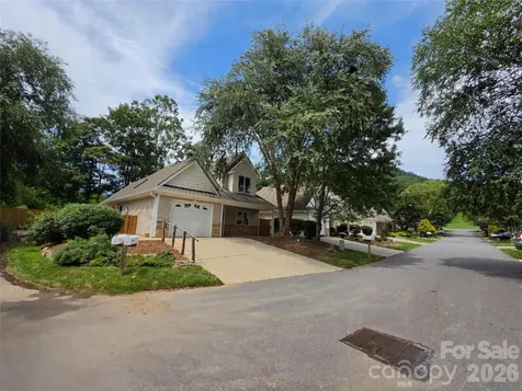 41 Beekeeper Trail Swannanoa NC 28778