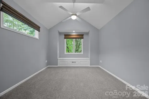 41 Beekeeper Trail Swannanoa NC 28778