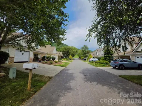 41 Beekeeper Trail Swannanoa NC 28778