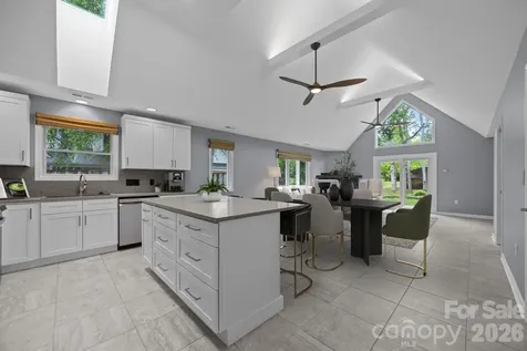 41 Beekeeper Trail Swannanoa NC 28778