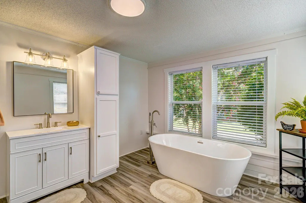 507 S Elm Street Cherryville NC 28021