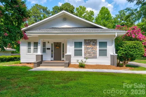 507 S Elm Street Cherryville NC 28021