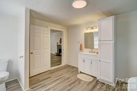 507 S Elm Street Cherryville NC 28021