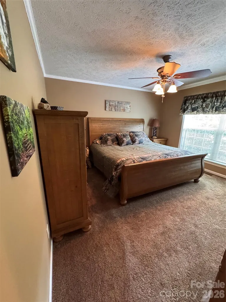 25 Elderberry Loop Newland NC 28657