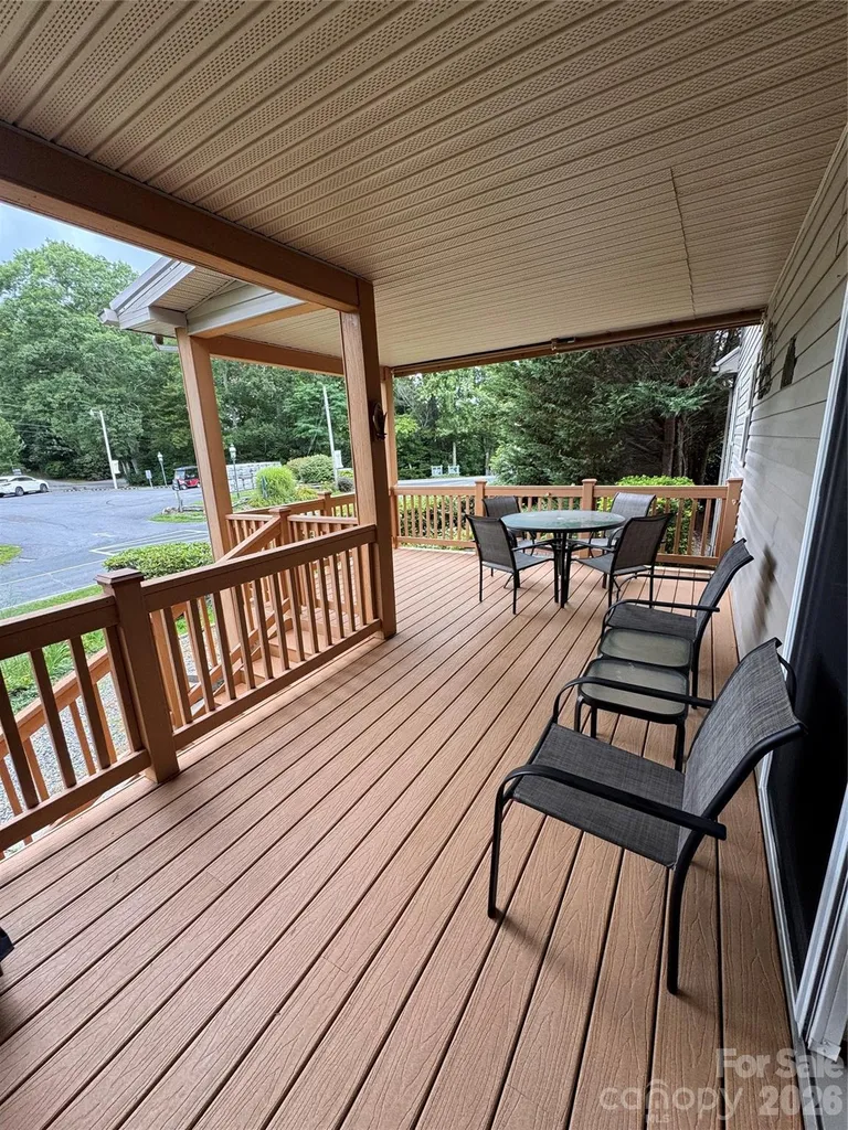 25 Elderberry Loop Newland NC 28657