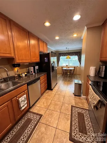 25 Elderberry Loop Newland NC 28657