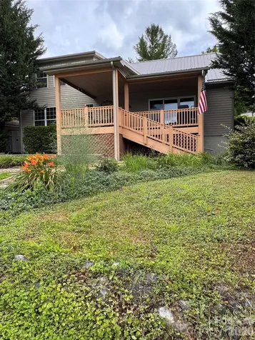 25 Elderberry Loop Newland NC 28657