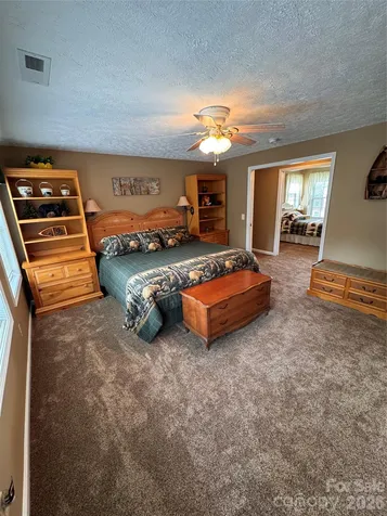 25 Elderberry Loop Newland NC 28657