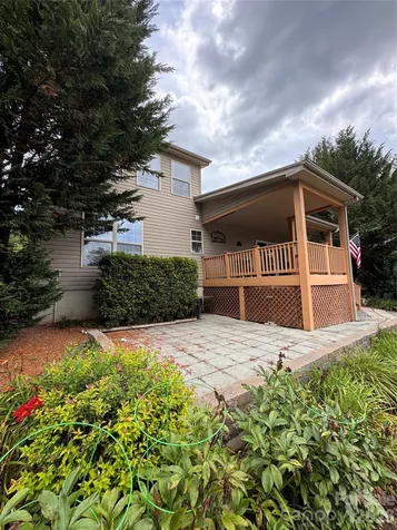 25 Elderberry Loop Newland NC 28657