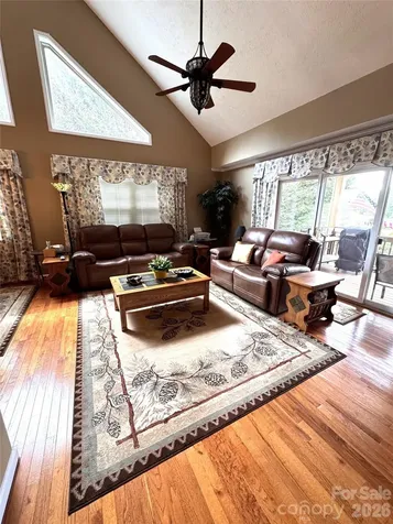 25 Elderberry Loop Newland NC 28657