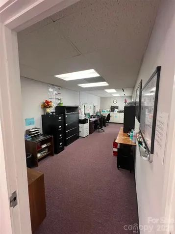 320 E Lee Avenue Yadkinville NC 27055