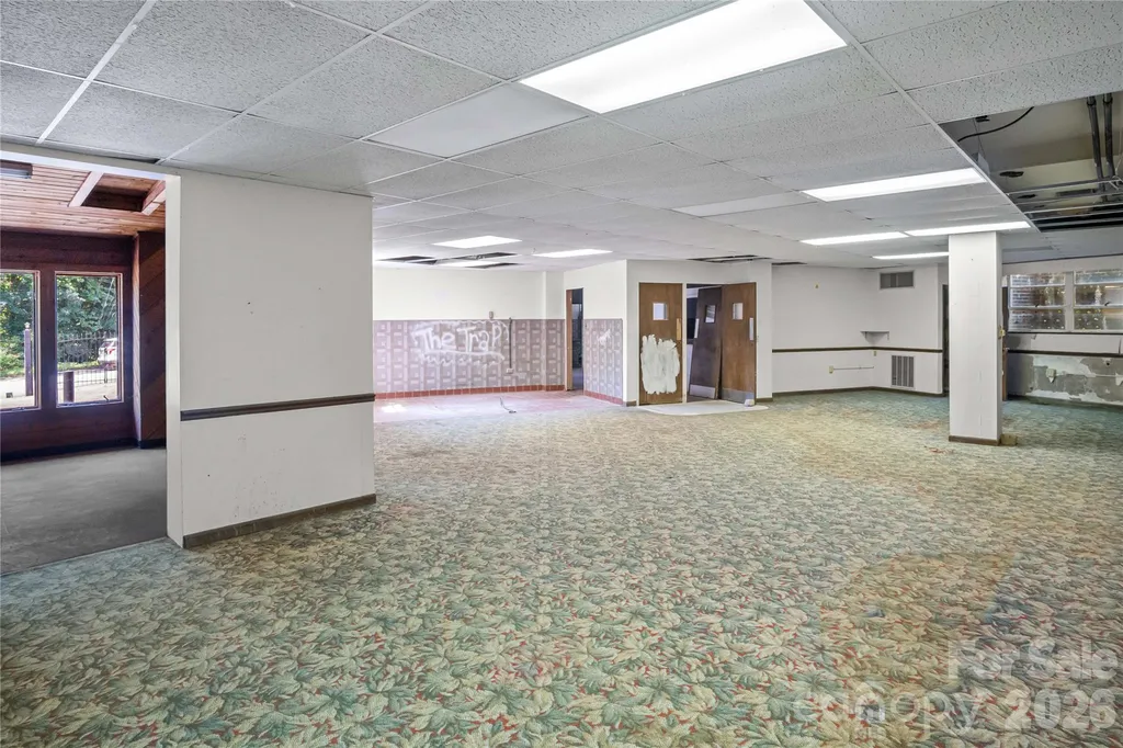 330 Carolina Drive Tryon NC 28782