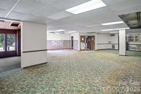330 Carolina Drive Tryon NC 28782