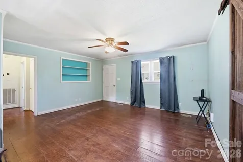 355 Swink Avenue Salisbury NC 28147