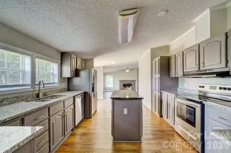 3421 Sorrells Baxter Road Cherryville NC 28021
