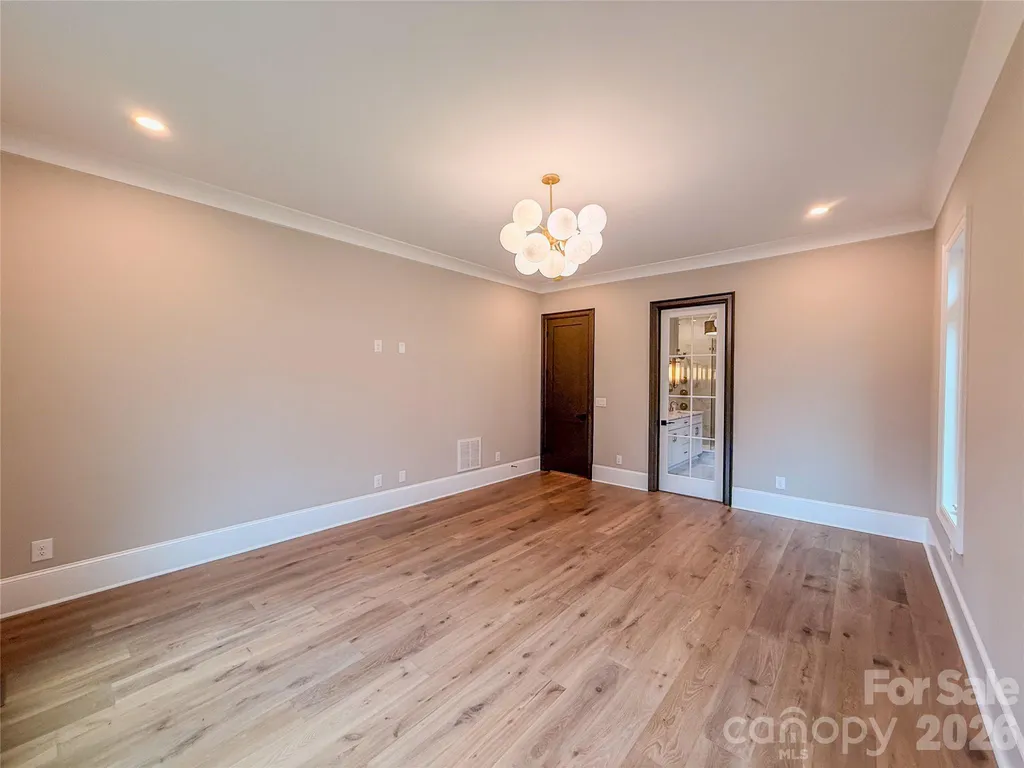 4828 Walker Road Charlotte NC 28211