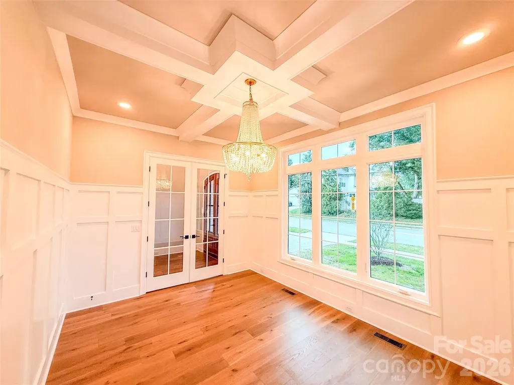 4828 Walker Road Charlotte NC 28211