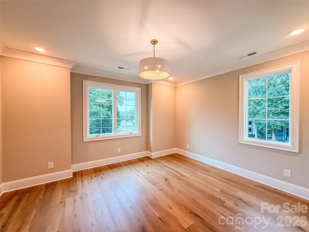 4828 Walker Road Charlotte NC 28211
