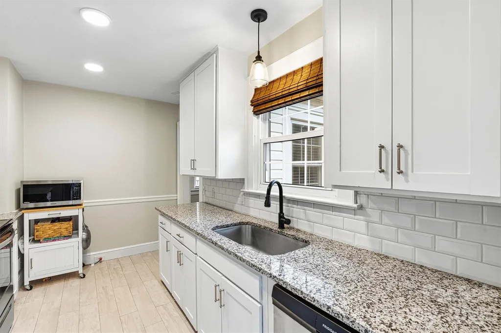 1252 11th Street Hickory NC 28601