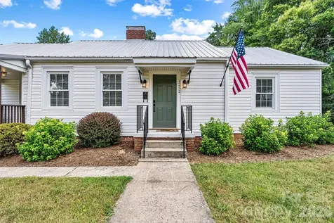 1252 11th Street Hickory NC 28601