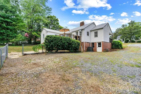 1252 11th Street Hickory NC 28601