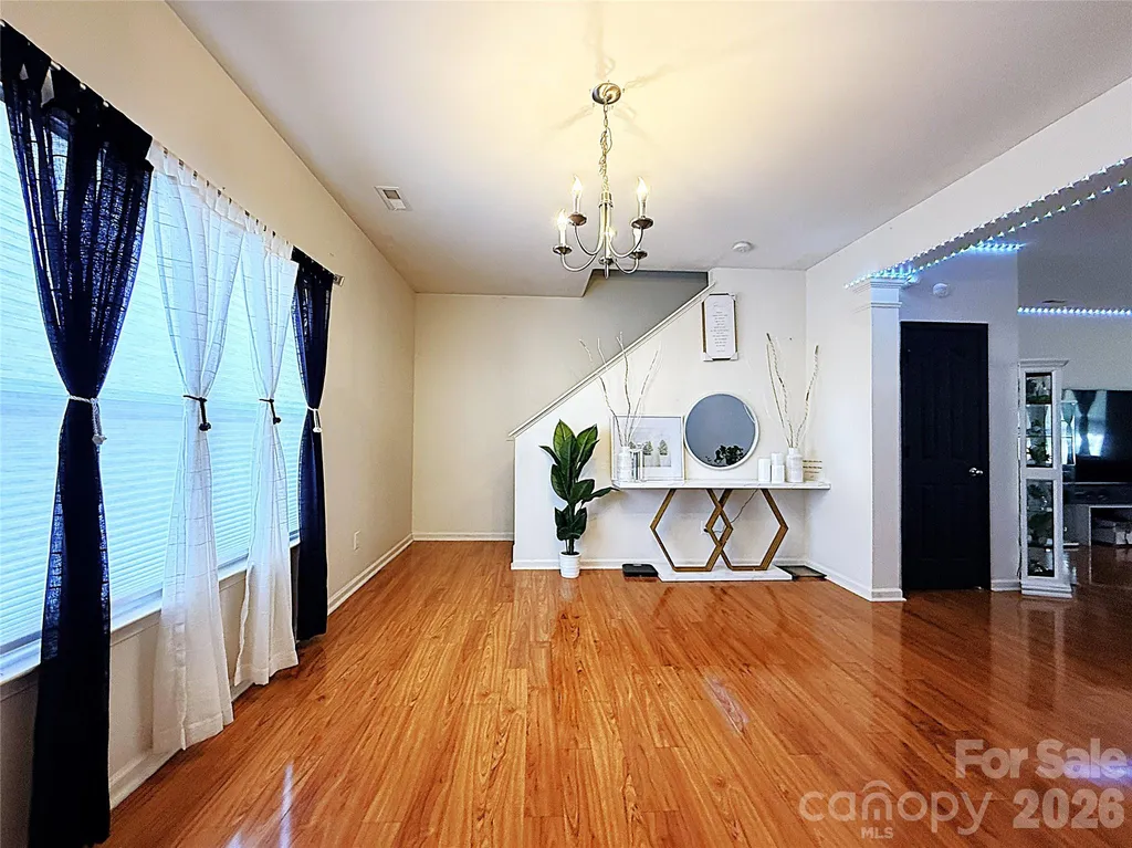 8703 Earthenware Drive Charlotte NC 28269