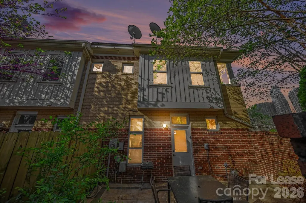 701 E 8th Street Charlotte NC 28202