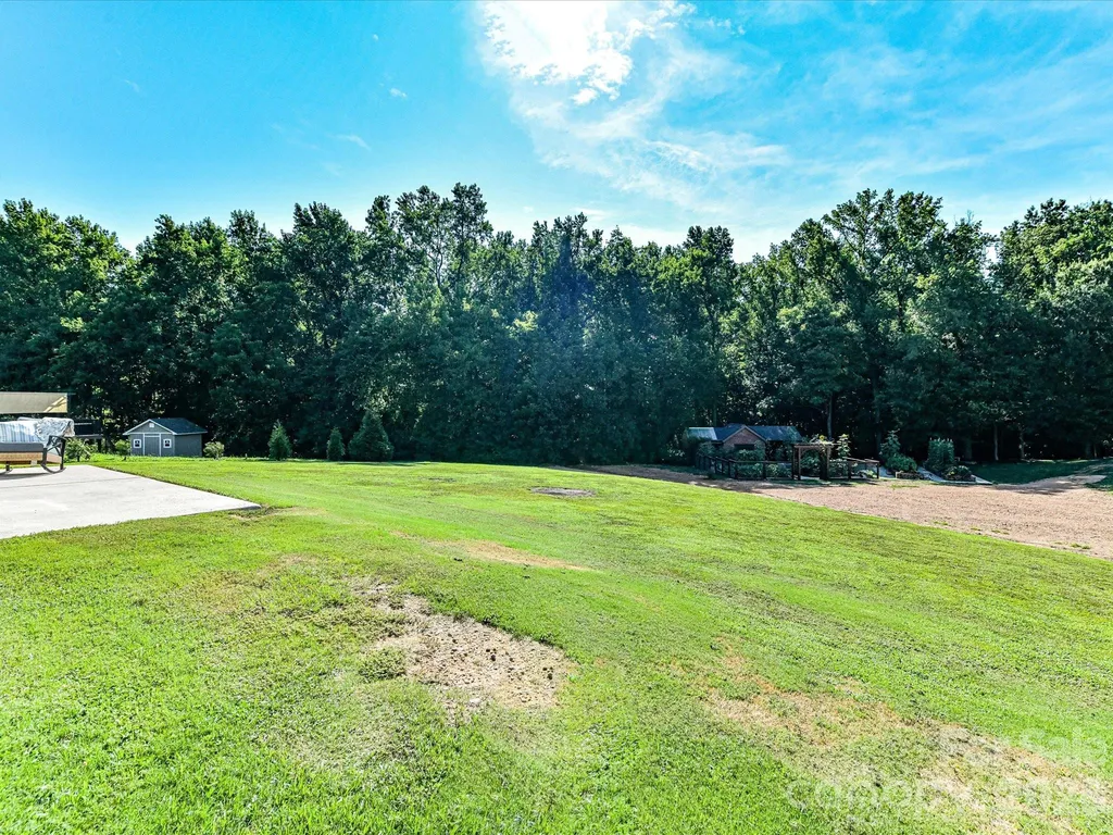 5912 Sikes Mill Road Monroe NC 28110