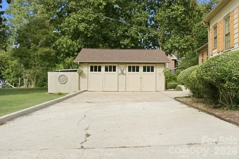 143 W End Street Chester SC 29706