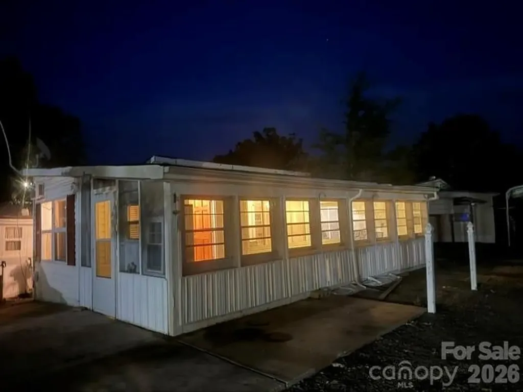 102 Dogwood Road Mount Gilead NC 27306