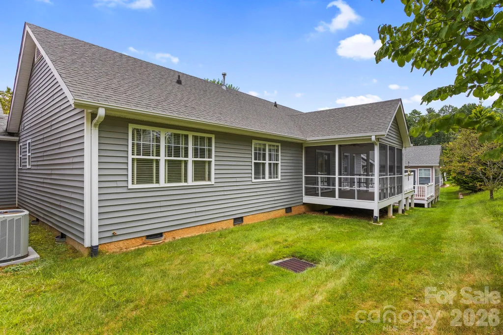 315 Charlestown Drive Hendersonville NC 28792