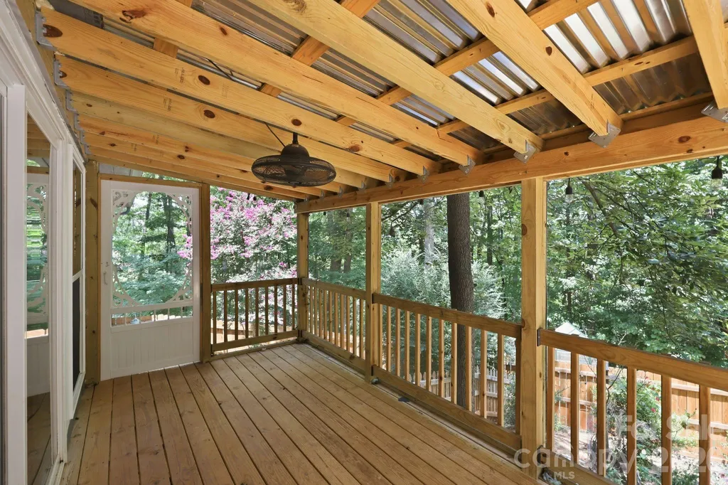 340 Oakwood Lane Columbus NC 28722