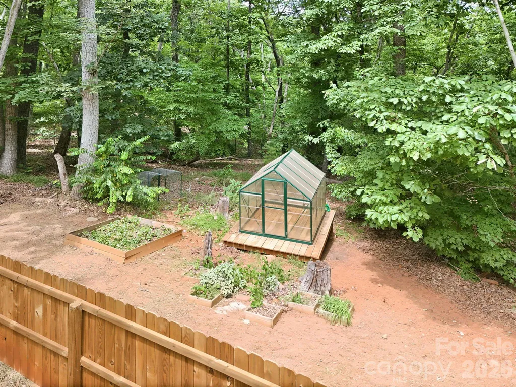340 Oakwood Lane Columbus NC 28722