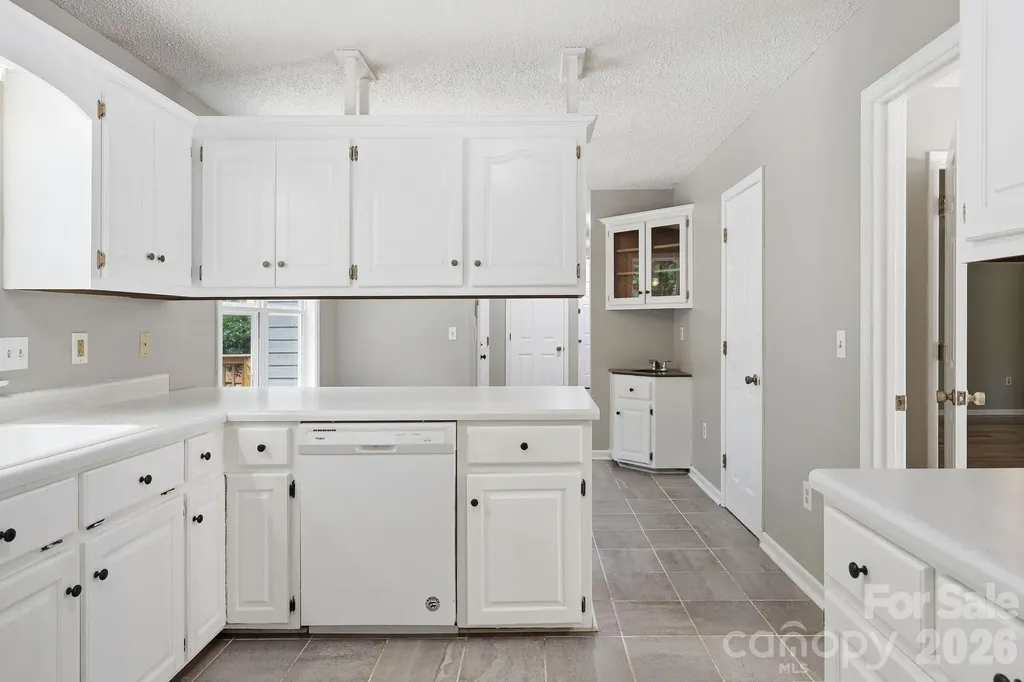 340 Oakwood Lane Columbus NC 28722