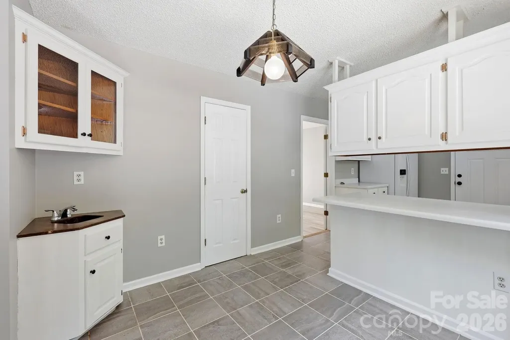340 Oakwood Lane Columbus NC 28722