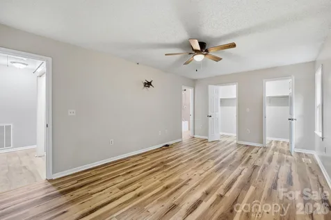 340 Oakwood Lane Columbus NC 28722