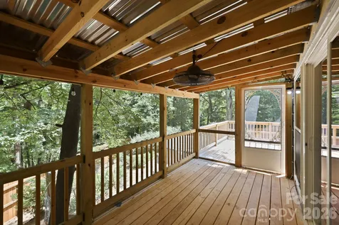 340 Oakwood Lane Columbus NC 28722