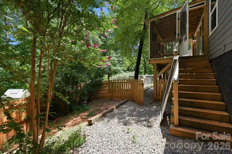 340 Oakwood Lane Columbus NC 28722