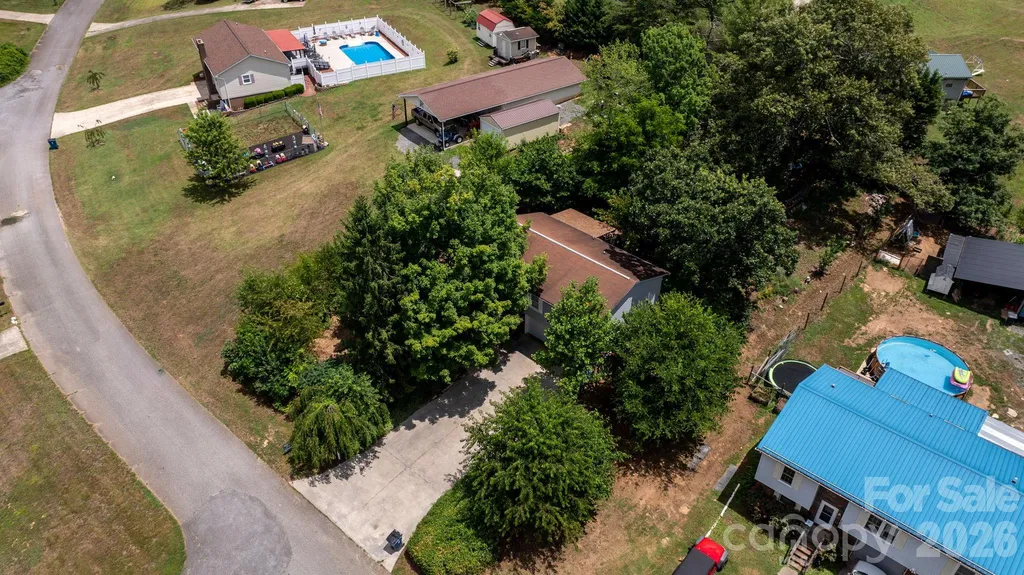 3579 High West Drive Lenoir NC 28645