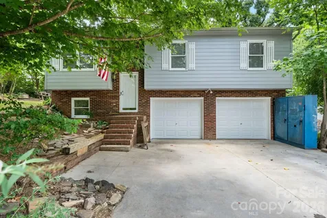 3579 High West Drive Lenoir NC 28645