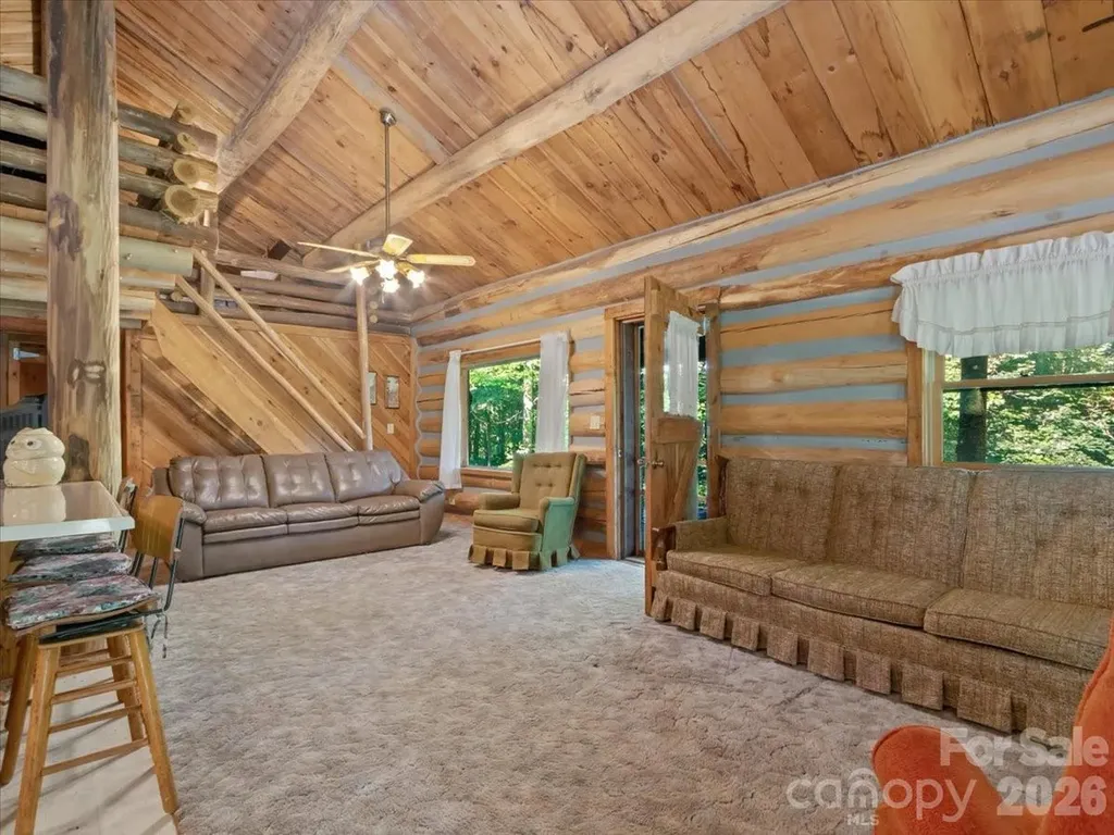 230 Chatter Box Lane Green Mountain NC 28740