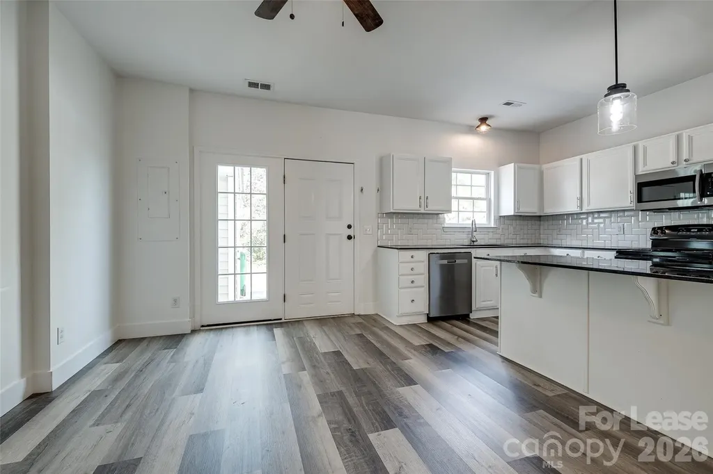 4102 Christine Lane Waxhaw NC 28173