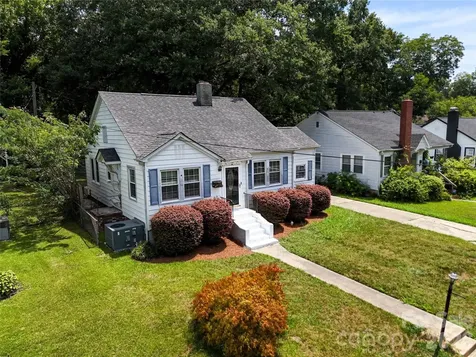 512 W 8th Avenue Gastonia NC 28052