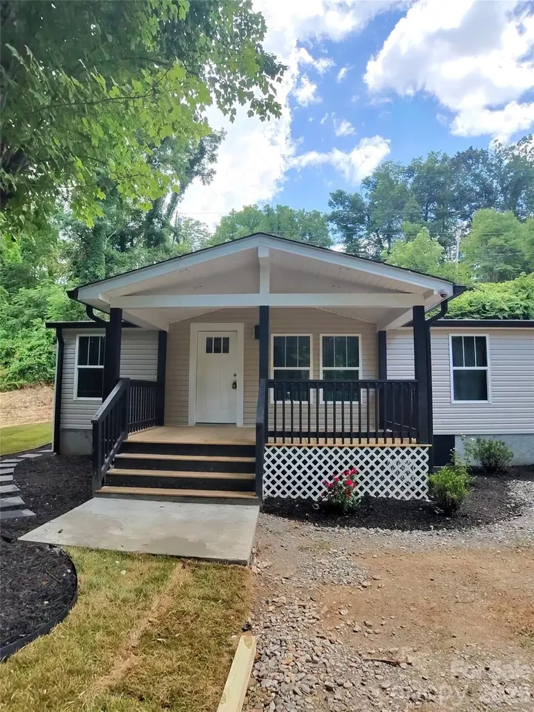 64 P J Drive Waynesville NC 28786