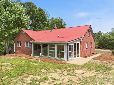 4125 Nc 226a Marion NC 28752