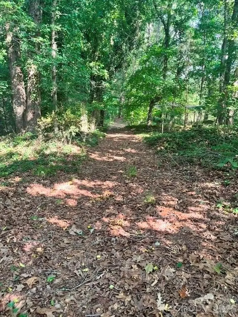 - Red Yam Farm Road Dallas NC 28034