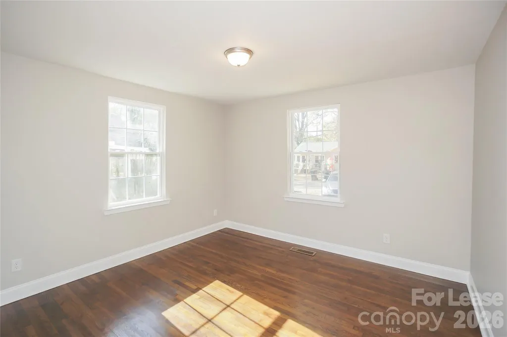 2143 Camp Greene Street Charlotte NC 28208