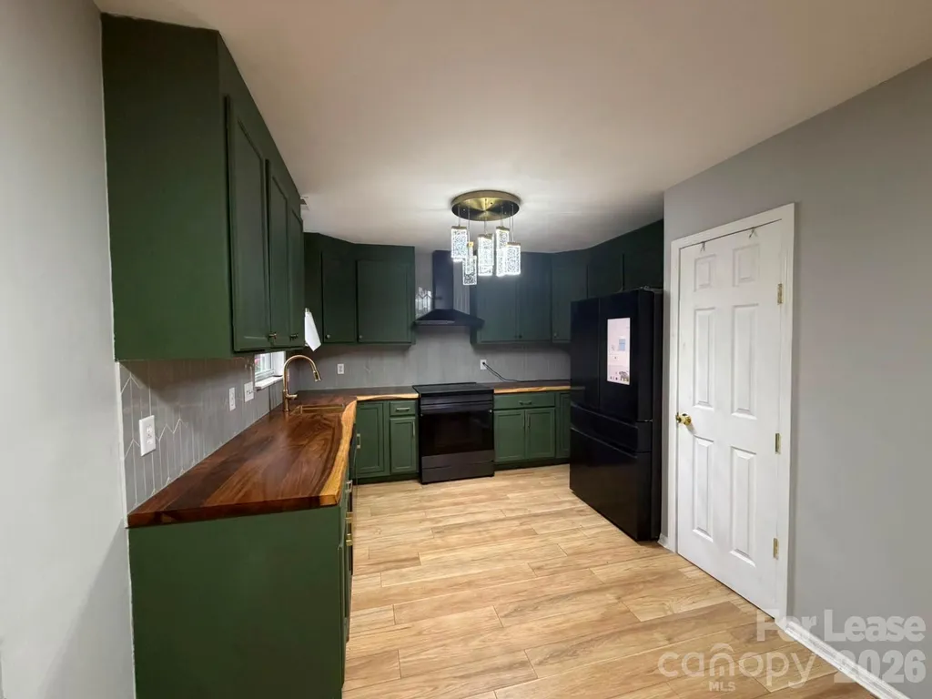 6105 Old Corral Street Charlotte NC 28277