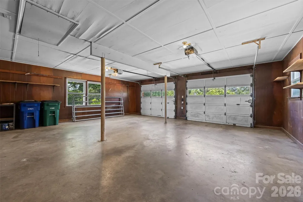 21 Hamburg Drive Weaverville NC 28787